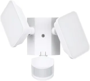 Watchman™ Dual-head 28W LED Security Light with GFCI Outlets - 5000K White